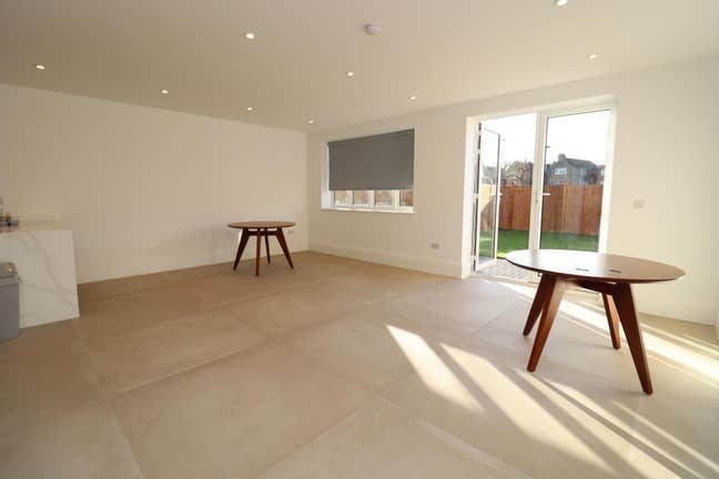 💎 Ultra-Modern House! Ensuite & Premium Room! Main Photo