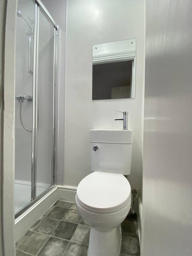 Double room with en-suite  Main Photo