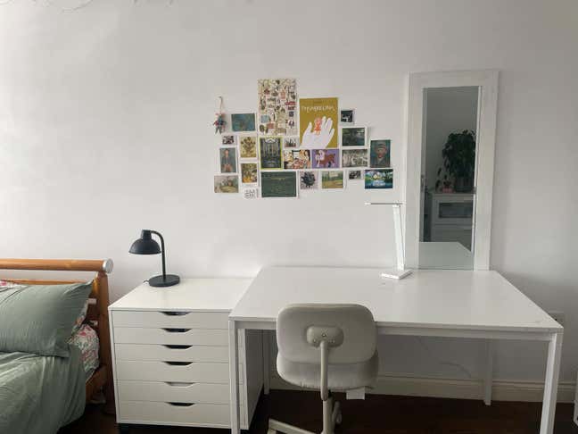 Ensuite room in shared house (CB4) Main Photo