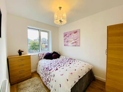 🏡 Double room (single use) in East Acton – Zone 2 Main Photo