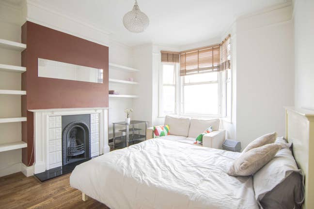 3 amazing double at Fulham available NOW Main Photo