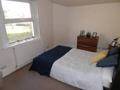 ✨ Comfortable, Friendly Home ✨ Great City Links ✨ Main Photo