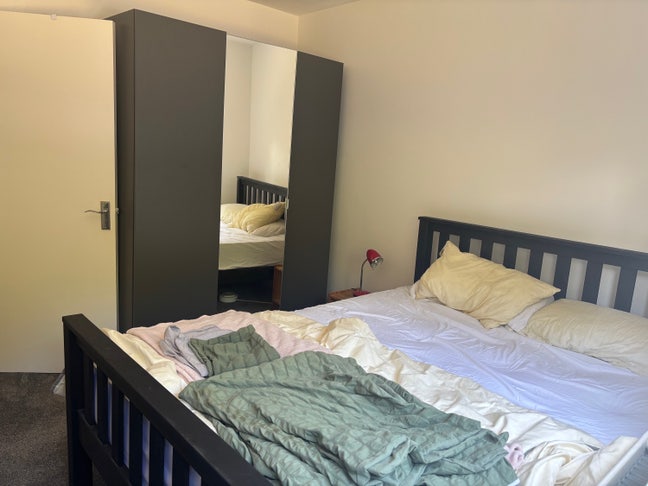 Room to rent in Bromley  Main Photo