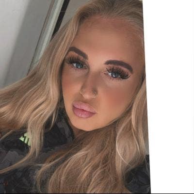 Single female professional  Main Photo