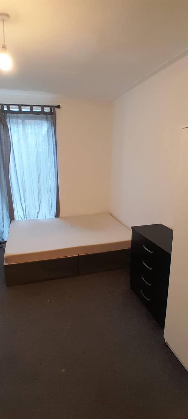 ✨Double Room to Let in - Golders Green✨ Main Photo
