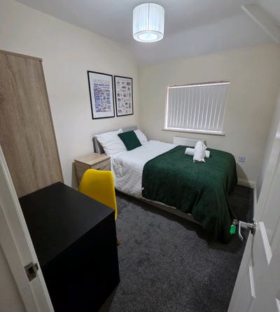 Double Rooms - Shared House - Wednesbury Main Photo