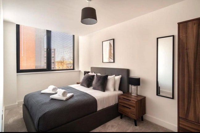 Double Room Available In Old Trafford Main Photo