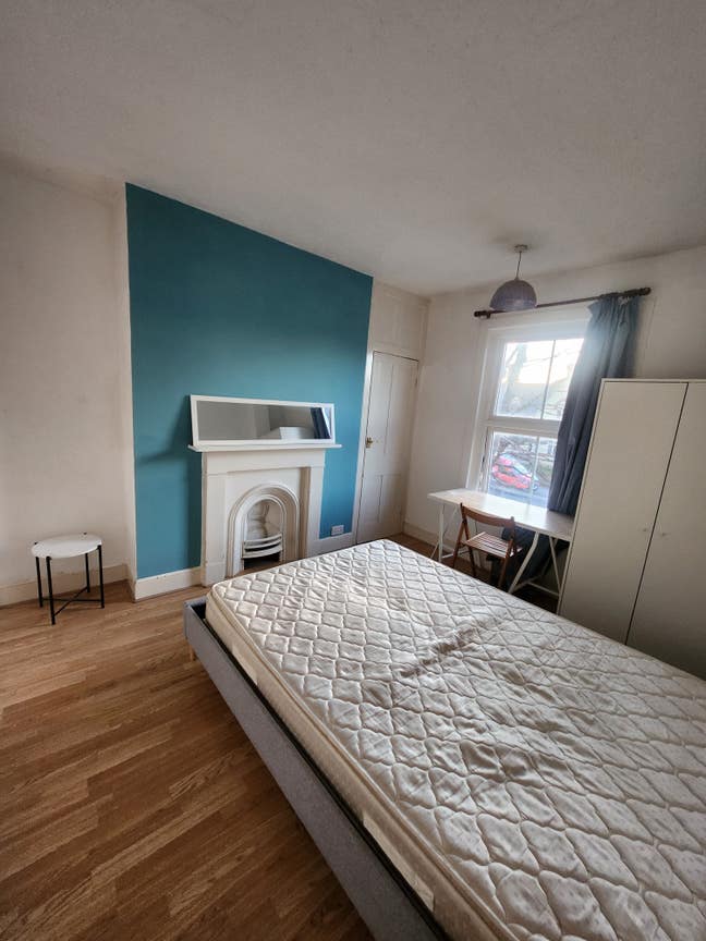 Double room for rent Main Photo