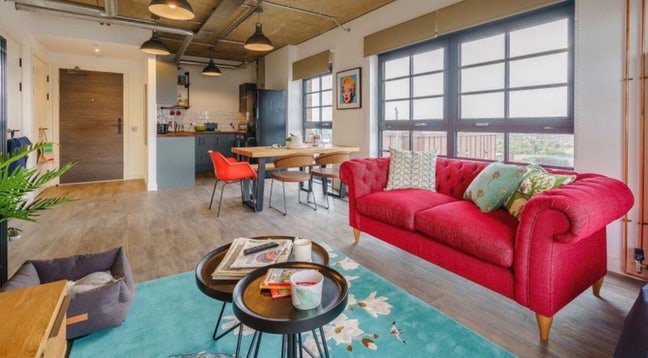 Double Room with Separate Bathroom Main Photo