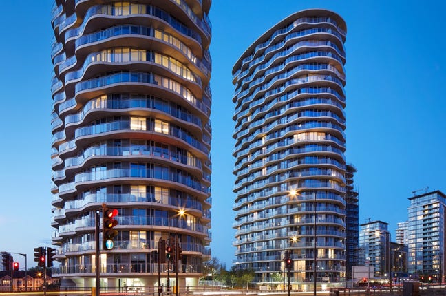 London City Airport lovely Double available! Main Photo