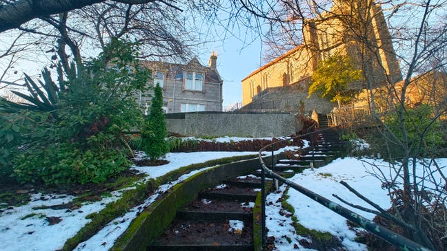 Double room available near University of Aberdeen. Main Photo