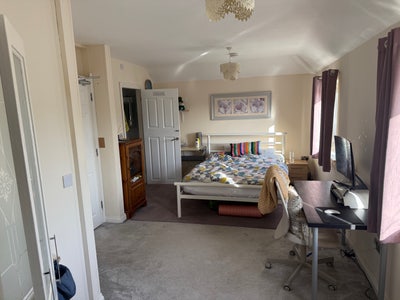 King size  room near Addenbrookes and Trains Main Photo