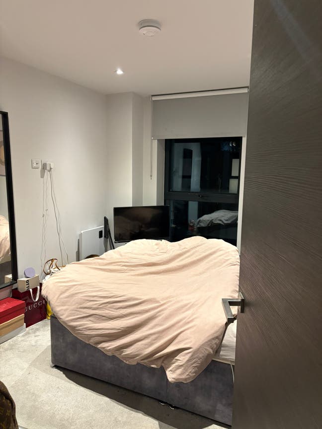 Double room in Salford. Female Flatmate! Main Photo