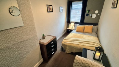 Off-suite  | All Bills | Professional Home Main Photo