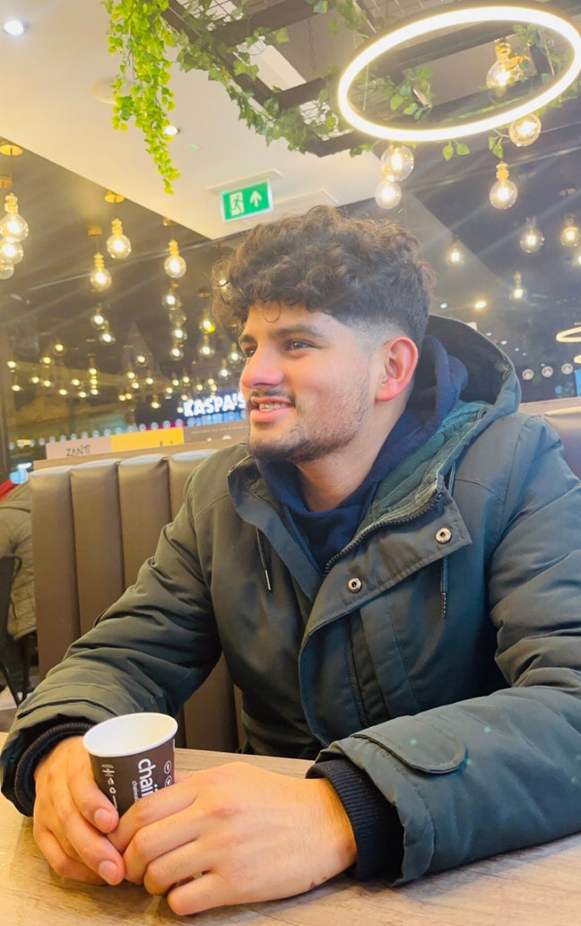 Quiet Room Wanted – Friendly Housemates Preferred Main Photo