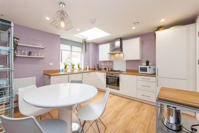 Double Room in Ouseburn  Main Photo