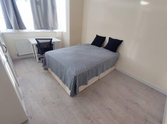 Double Room in White Hart Lane Main Photo