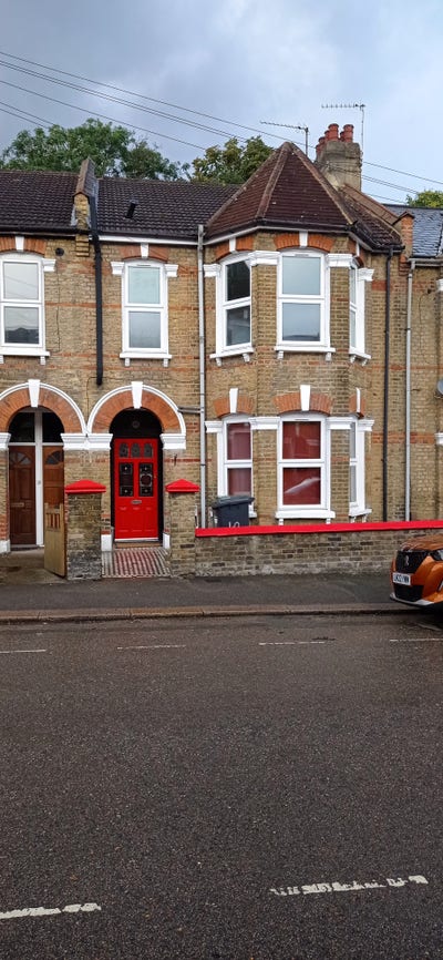 Large Double Room in Zone 2 all Bills Inc Main Photo