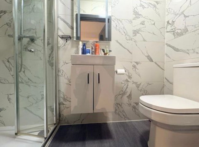 Spacious 6-Bedroom HMO Main Photo