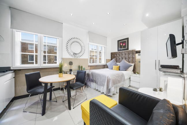 Studio | 1 Bath| 5-Min Walk to Baker St Station Main Photo