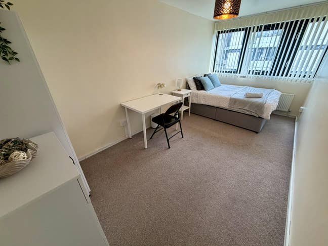 3 large rooms near Kings Cross Main Photo