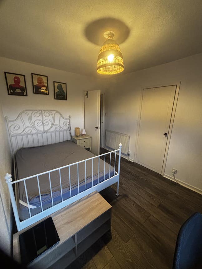 Single Room in Flat Main Photo