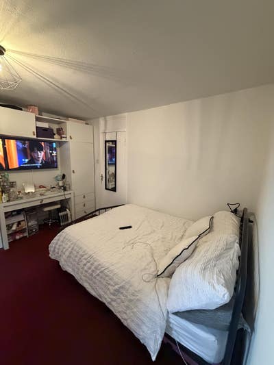 Room to Rent – &pound;750 (All Bills Included) Main Photo