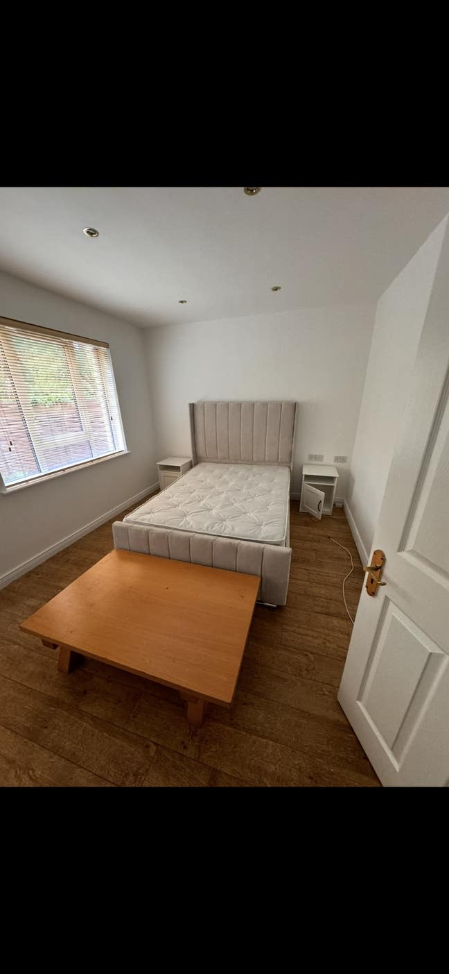 Beautiful 3 bedroom house  Main Photo