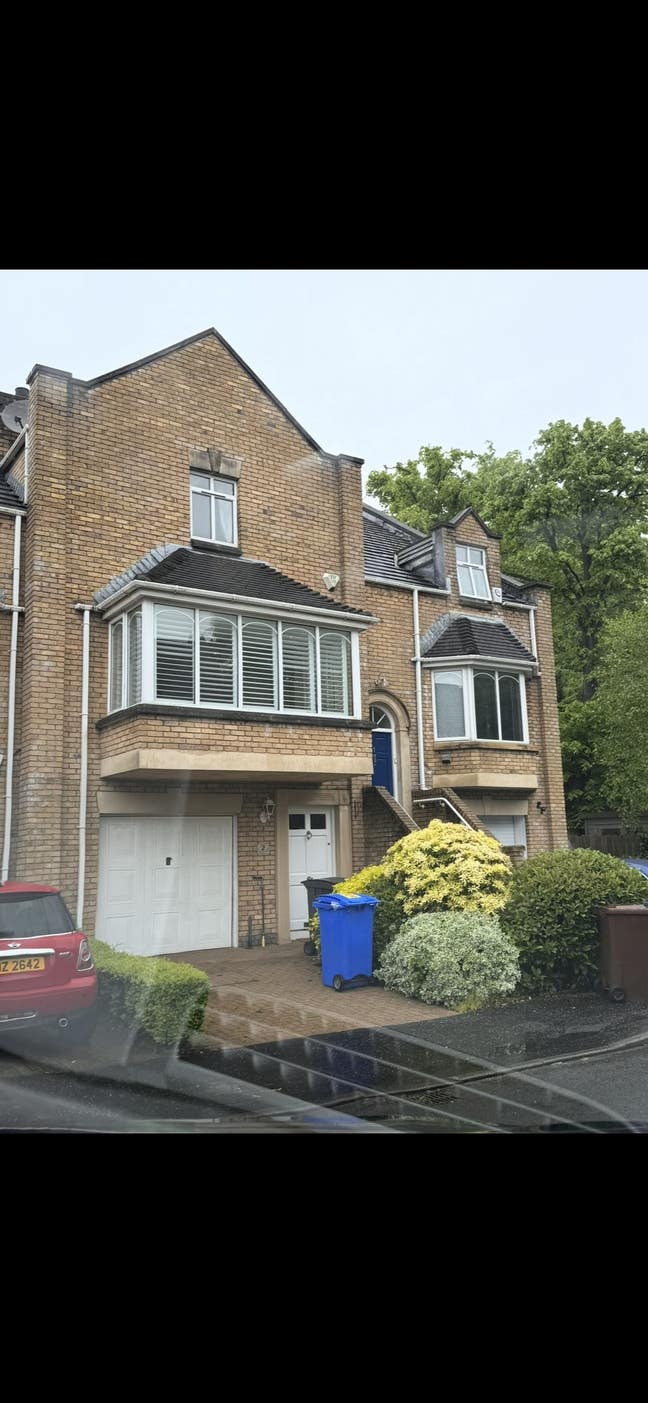 Beautiful 3 bedroom house  Main Photo