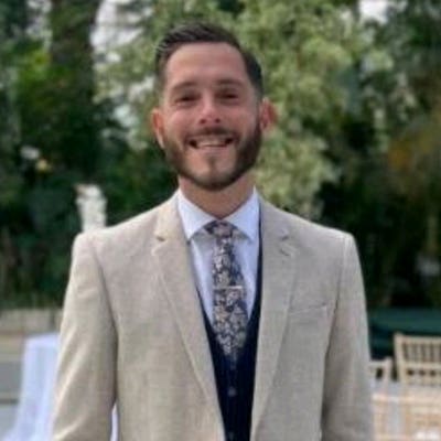 Professional Male seeks a double room Main Photo