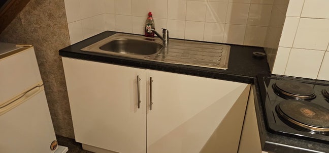 Cozy Loft Studio for Female or Coupls Only Main Photo