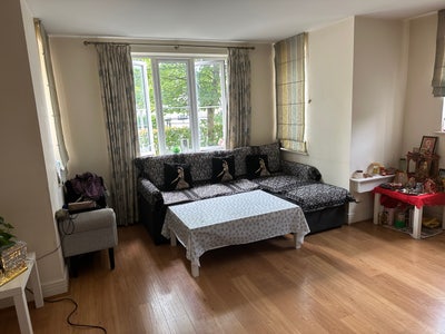 En-suite full furnished including bills Main Photo
