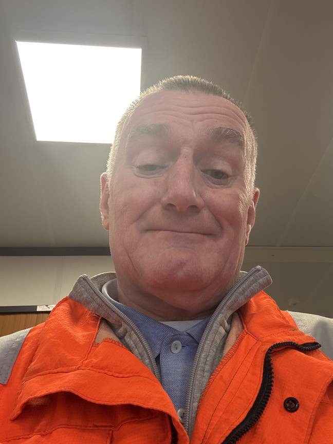 Preferable a 1 or 2 bed apartment or flat .lo... Main Photo