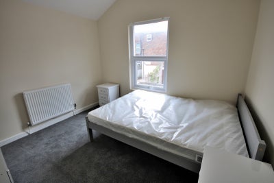 Double Room to Rent - All Bills inc - Bootle Main Photo