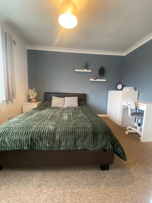 🌞Large Double Room Avail 10/02/26!🏡 Main Photo