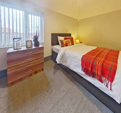 Central Moreton - Fully Furnished Rooms Main Photo