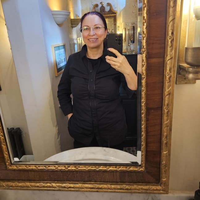 Quiet room preferred Main Photo