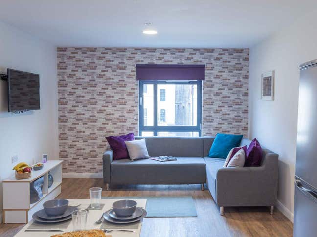 Ensuite room available  Main Photo