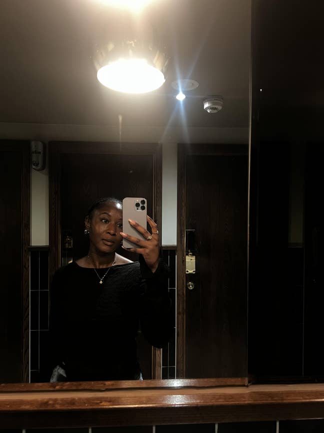 I am a female professional working in West Br... Main Photo