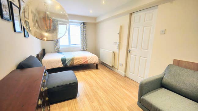 Ensuite double room in lovely house! Main Photo