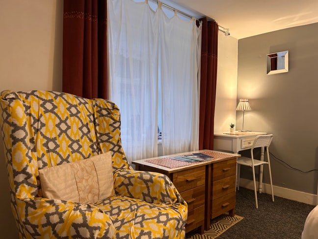 City centre Serviced En-suite Double Bedroom &pound;760 Main Photo