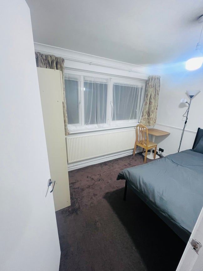 Single Room Available – Collier Row, Romford Main Photo