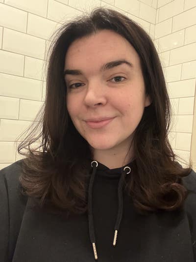 Hello,  I’m looking to move into a place wh... Main Photo