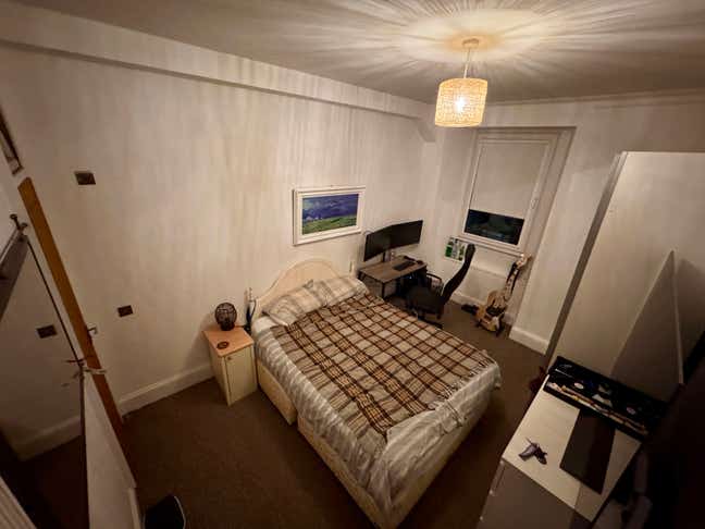 Double Room in Polwarth with Shower room Main Photo