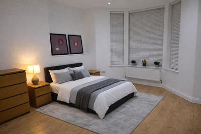 Double room with ensuite  luxury period property Main Photo