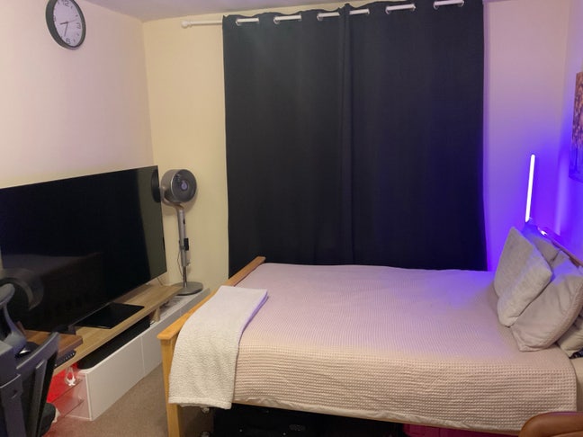 One Room For Rent Main Photo