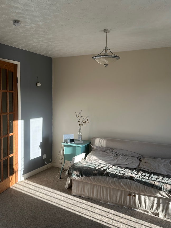 Bright Room near Arthur’s Seat  Main Photo