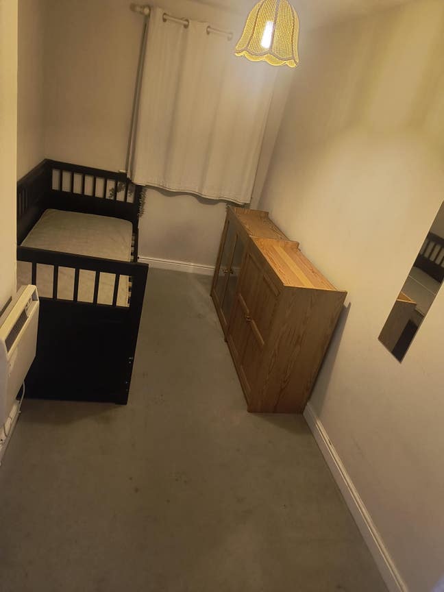 Sharing room for rent Main Photo