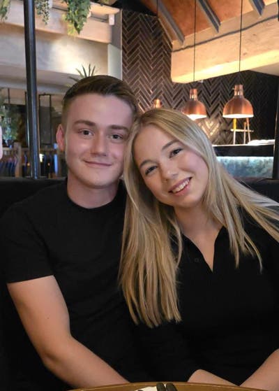 Young couple in need of a room ASAP Main Photo