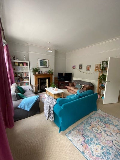 Two rooms for rent in a homely flat! ☀️ Main Photo